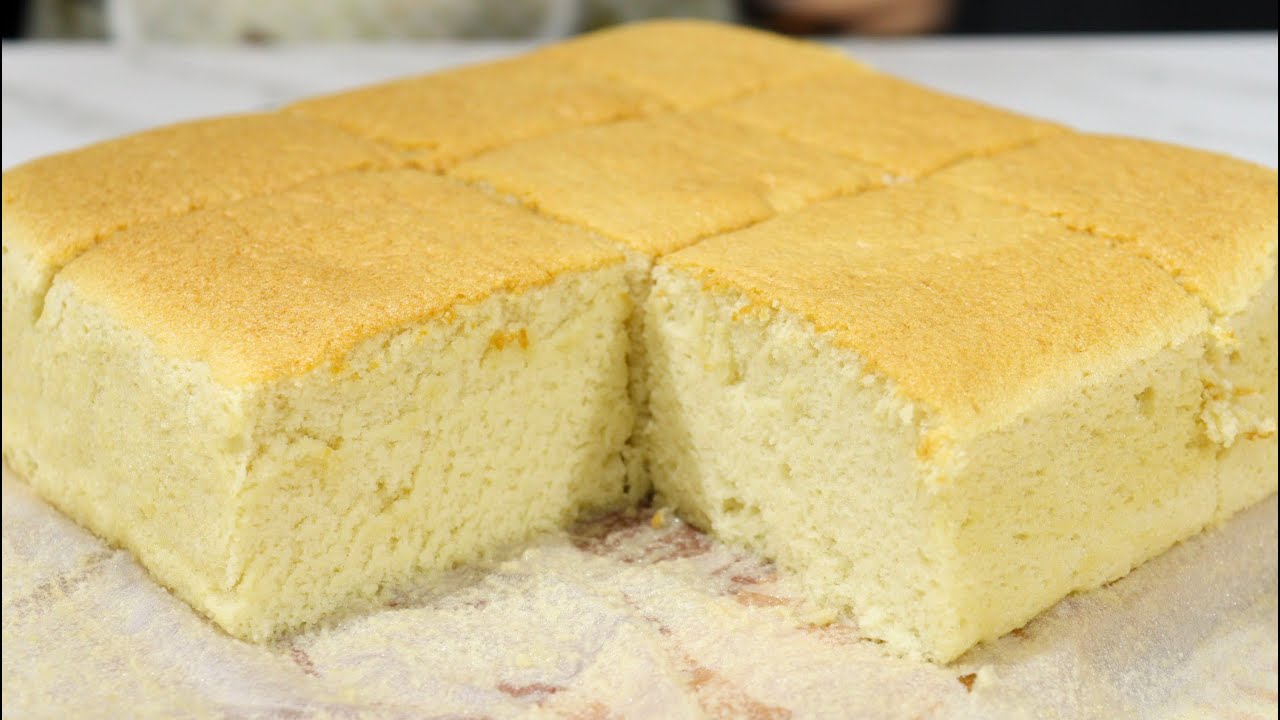 ESSE BOLO PARECE UMA NUVEM DE TÃO FOFINHO QUE ELE É - A MELHOR RECEITA DE BOLO QUE EU JÁ COMI