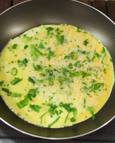 INCRÍVEL!! OLHA OQUE EU FAÇO NO MEU OMELETE PARA FICAR TÃO SABOROSO! LANCHE DE FRIGIDEIRA