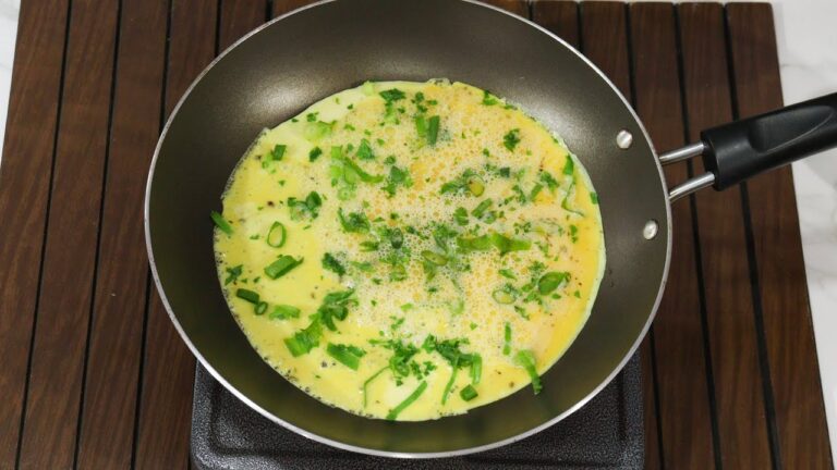 INCRÍVEL!! OLHA OQUE EU FAÇO NO MEU OMELETE PARA FICAR TÃO SABOROSO! LANCHE DE FRIGIDEIRA