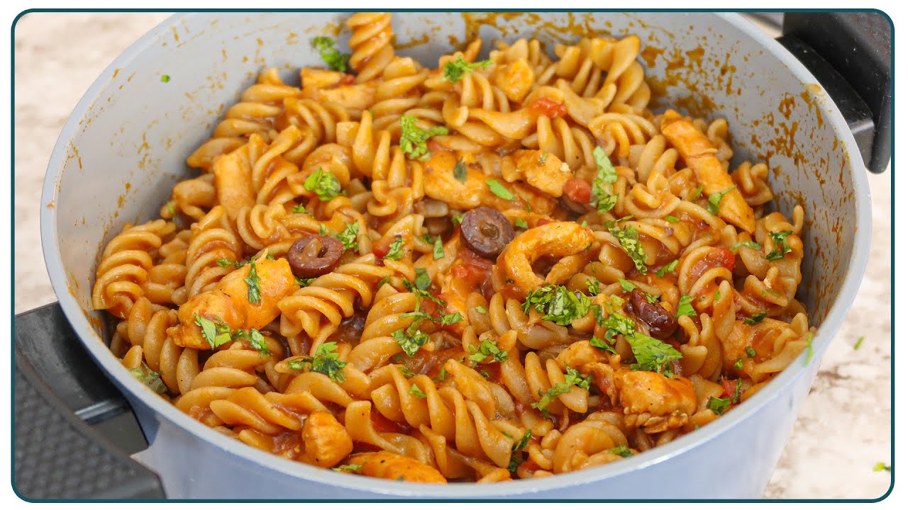 MACARRÃO COM FRANGO EM UMA PANELA SÓ | Nandu Andrade