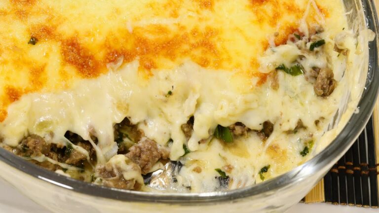 MANDIOCA CREMOSA GRATINADA! MUITO SIMPLES! VOCÊ PRECISA FAZER URGENTE ESSA RECEITA DE AIPIM NO FORNO