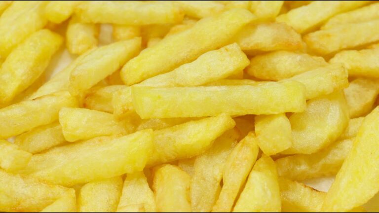 NÃO FAÇA BATATA FRITA ANTES DE VER ESSE VÍDEO! O SEGREDO DA BATATA FRITA SEQUINHA! SEM AMIDO!