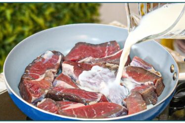 NUNCA COMI UMA CARNE TÃO DELICIOSA! A RECEITA MAIS TENRA QUE DERRETE NA BOCA! | Nandu Andrade