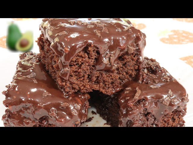 O INGREDIENTE SURPRESA PARA ESSE BOLO DE CHOCOLATE MOLHADINHO E FOFINHO VAI TE SURPREENDER