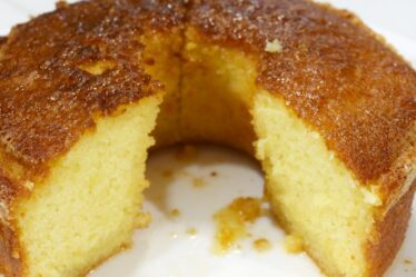 O SEGREDO PARA VOCÊ FAZER O MELHOR BOLO DE LARANJA! BOLO DE LARANJA FOFINHO E MOLHADINHO