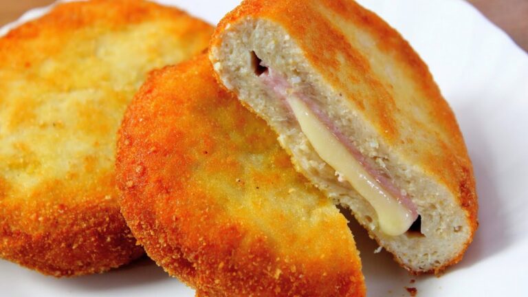 PRONTO EM 10 MINUTOS - VOCÊ NÃO VAI ACREDITAR COMO ESSE LANCHE É FEITO