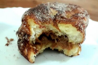 REAPROVEITE SEU PÃO VELHO - VOCÊ JÁ COMEU RABANADA ASSIM?