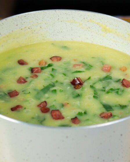 RECEITA DE CALDO VERDE MUITO FÁCIL E DELICIOSO | A RECEITA QUE VOCÊ PRECISA EXPERIMENTAR