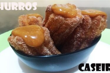 RECEITA FÁCIL DE CHURROS!