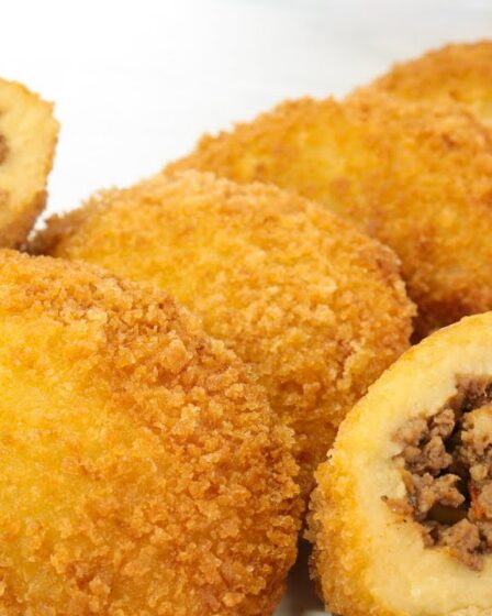 RISOLE DE CARNE MOÍDA - QUANDO EU FAZIA ESSA MASSA DE SALGADO FRITO PARA VENDER ERA SÓ ELOGIOS!