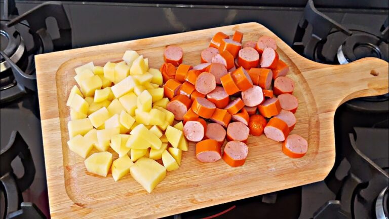 SALSICHA E BATATA de um jeito DIFERENTE para seu ALMOÇO/JANTAR | receitas fáceis e rapidas