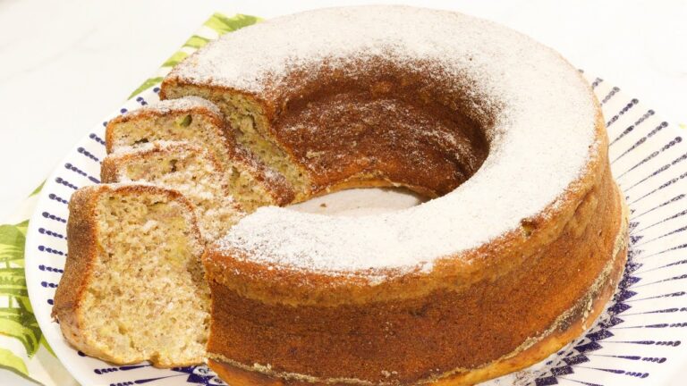 SEM ÓLEO E SEM MANTEIGA - FICA SUPER MOLHADINHO - BOLO DE BANANA SIMPLES LEVE PARA O CAFÉ