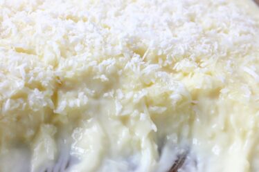 SOBREMESA DE COCO MAIS FÁCIL E DELICIOSA PARA O DIA DAS MÃES