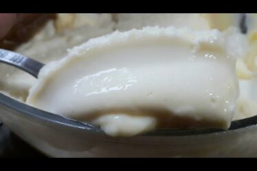 SOBREMESA ESPUMA CREMOSA - RECEITAS DE NATAL