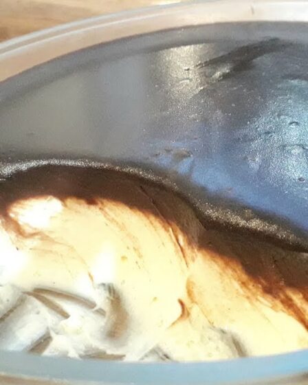 SOBREMESA INCRÍVEL FEITA EM POUCOS MINUTOS - APENAS 4 INGREDIENTES