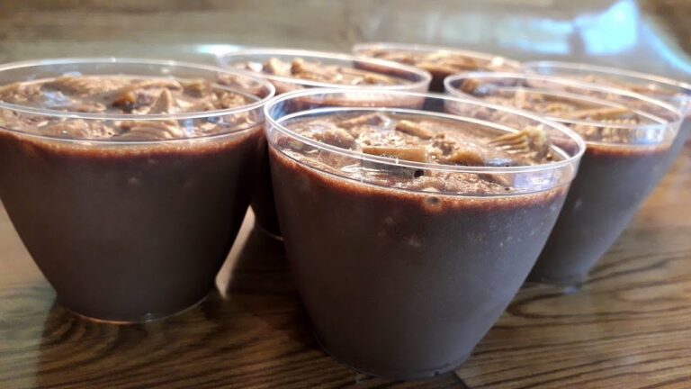 SURPREENDA SUA FAMÍLIA COM ESSA SOBREMESA DE CHOCOLATE - MOUSSE DE CHOCOLATE CREMOSA