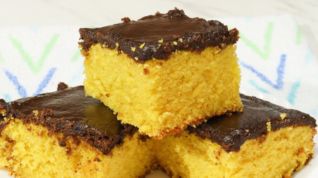 UMA DELÍCIA! BOLO DE CENOURA FOFINHO COM CASQUINHA DE CHOCOLATE SEQUINHA E CROCANTE