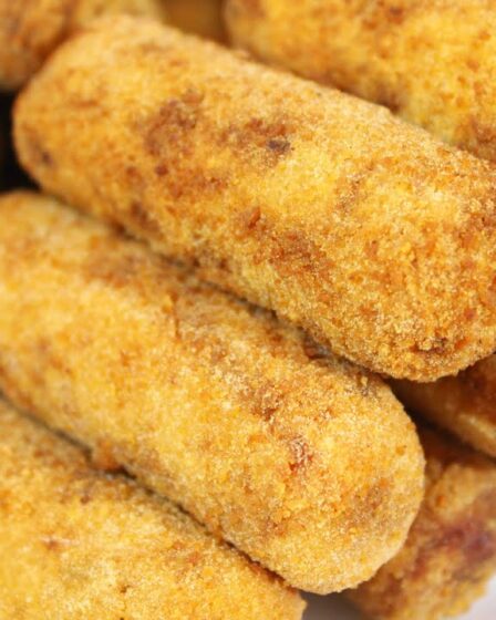 UMA VERDADEIRA DELÍCIA PARA O LANCHE - FÁCIL- ESSE SALGADINHO É UM SUCESSO - CROQUETE FRITO SEQUINHO