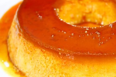 VOCÊ NÃO VAI MAIS QUERER ASSAR PUDIM NO FORNO - ECONOMIZA MUITO O SEU GÁS -AGORA SÓ FAÇO PUDIM ASSIM