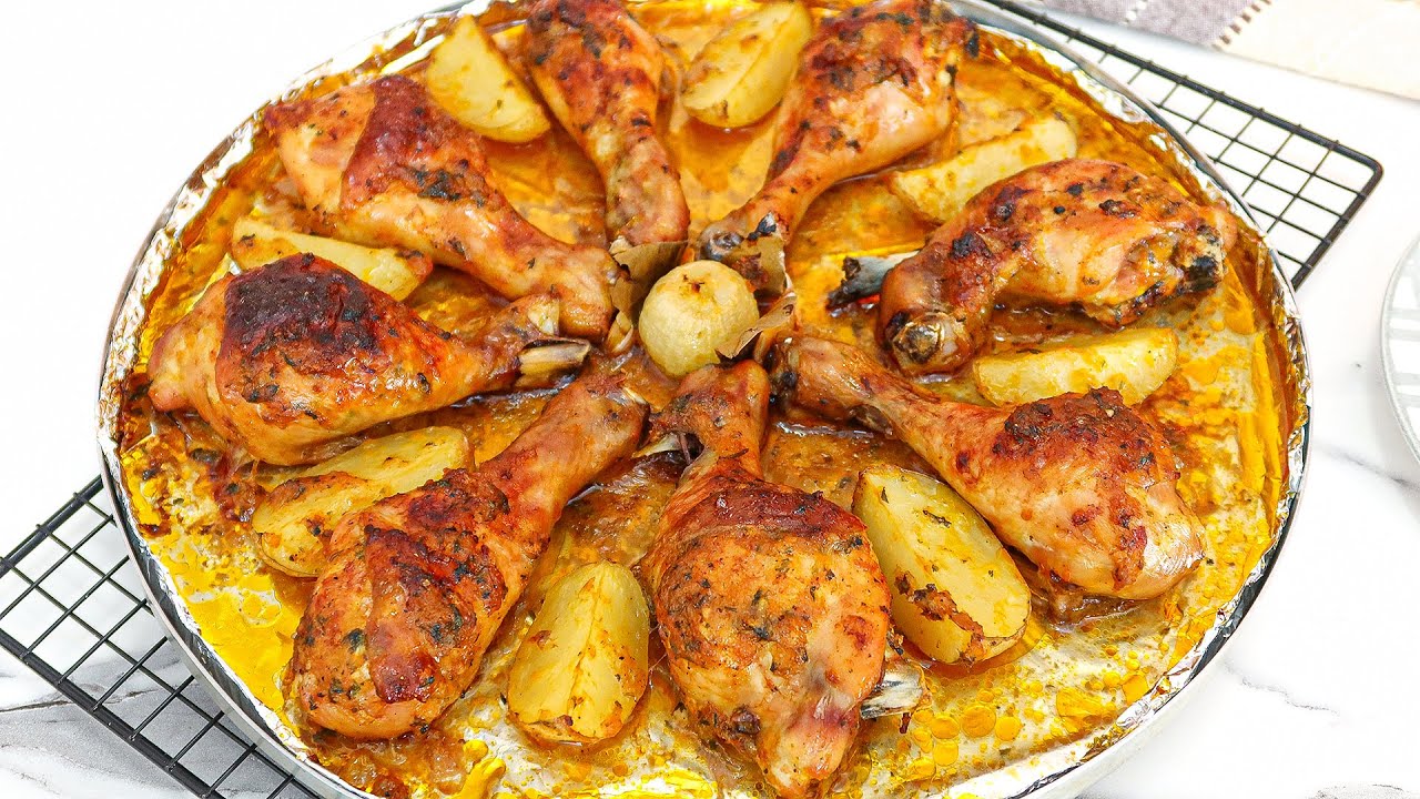 VOCÊ VAI AMAR ESSE FRANGO ASSADO SUCULENTO | FRANGO ASSADO NO FORNO COM BATATAS