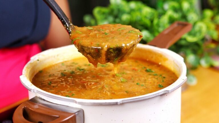 VOCÊ VAI QUERER FAZER AINDA HOJE! CALDO AIPIM COM CARNE FÁCIL E MUITO CREMOSO - RENDE BASTANTE