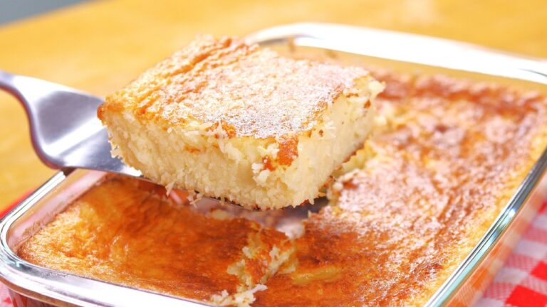 VOCÊ VAI QUERER TODO DIA ESSSA COCADA DE LEITE CONDENSADO CREMOSA DE FORNO - FACIL